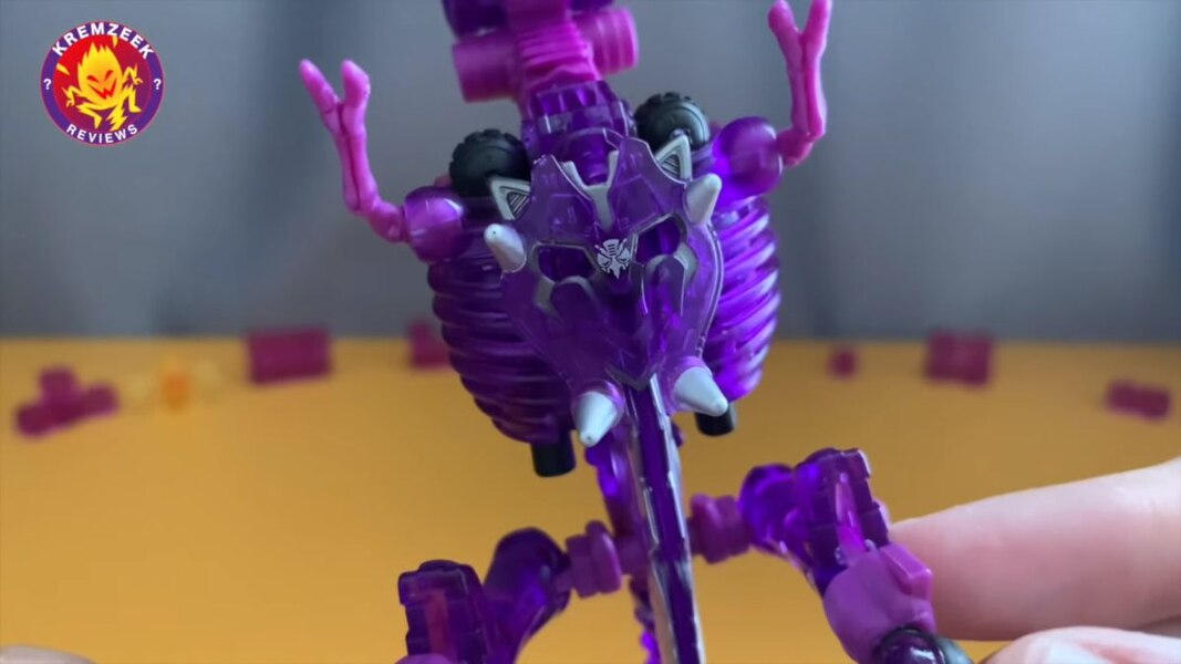 Transformers Kingdom Purple Paleotrex  (3 of 23)